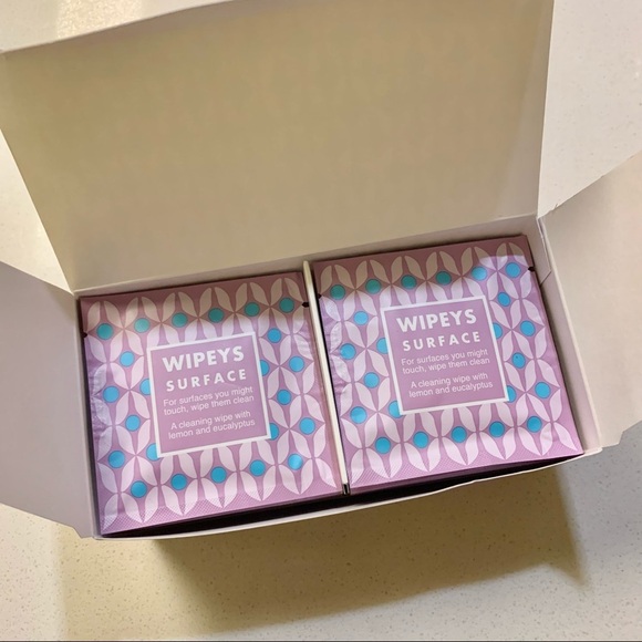 Wipeys Luxury Surface Wipes Pack of 20 - Picture 5 of 7